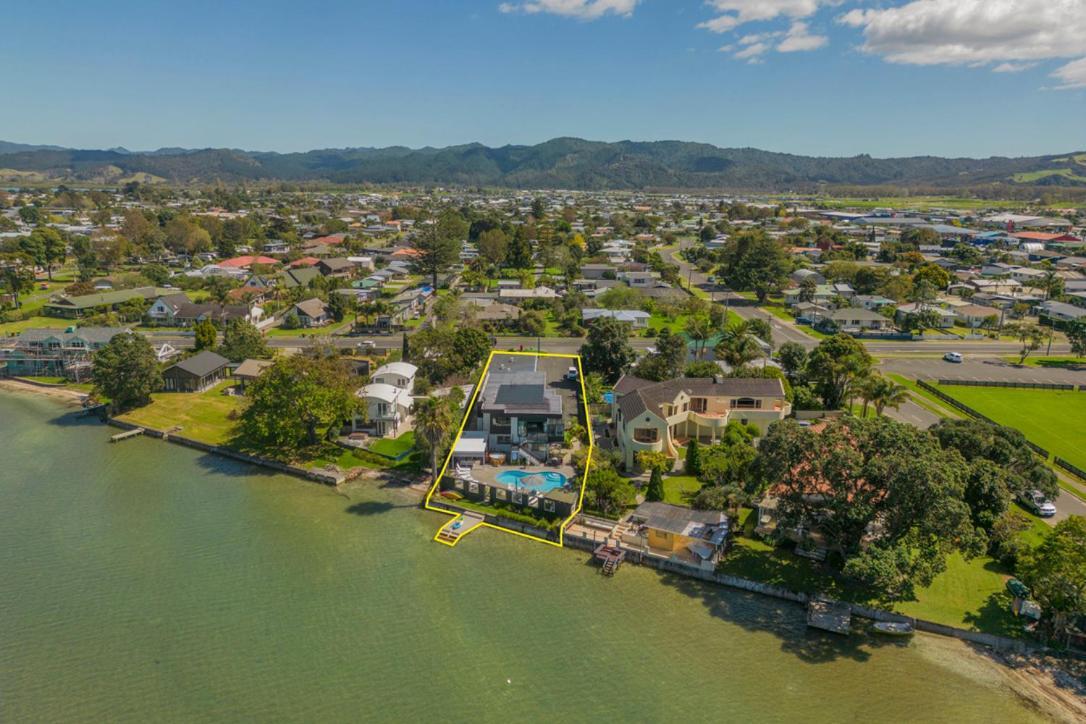 Oceans 88 Whitianga Coastal Suites Exterior photo